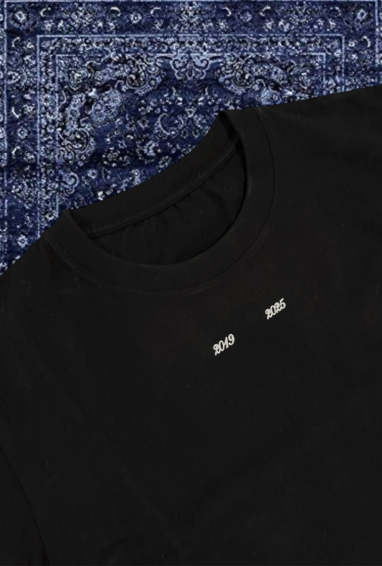 LOVE T-SHIRT - BLACK