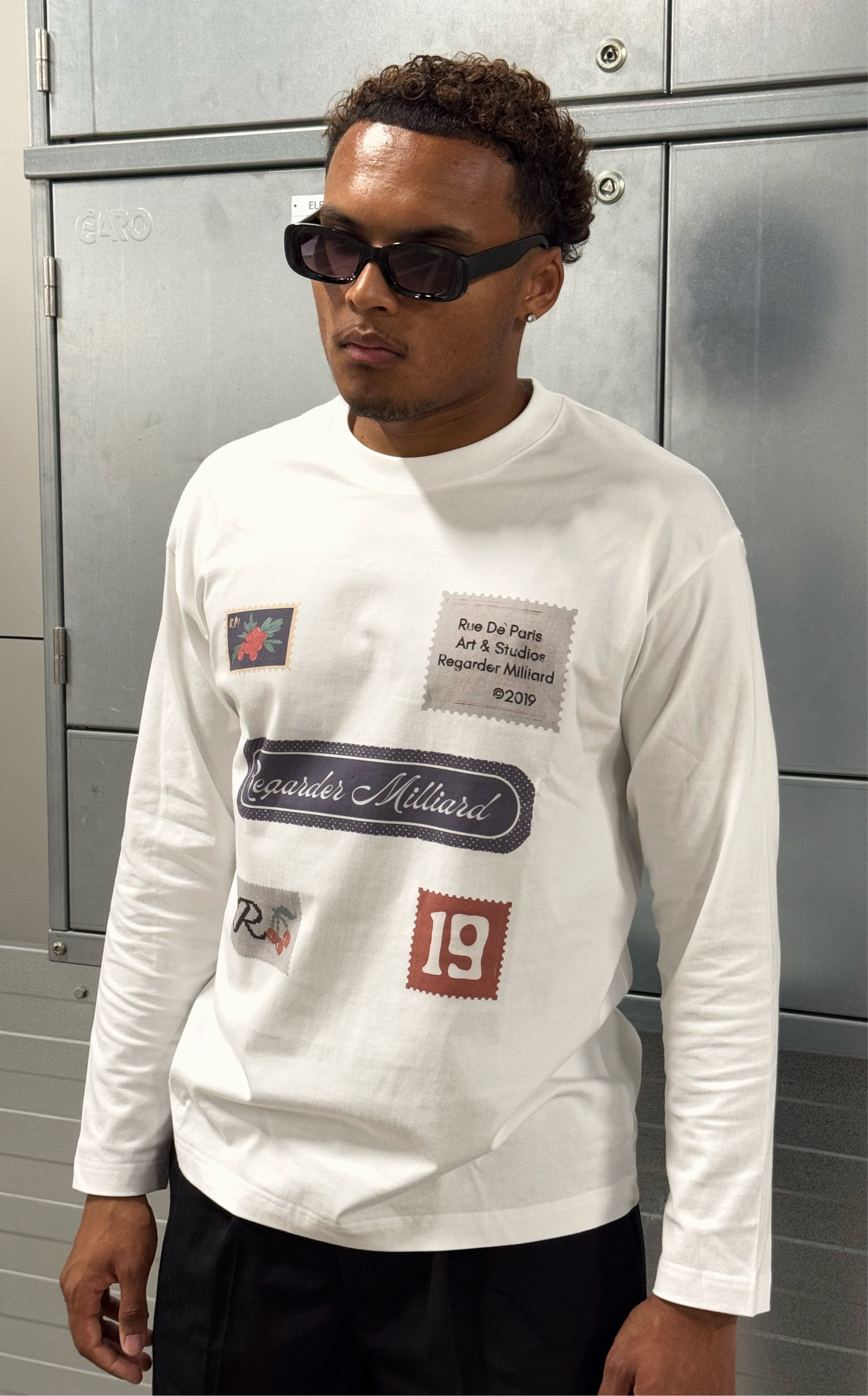 POSTCARD LONGSLEEVE - WHITE