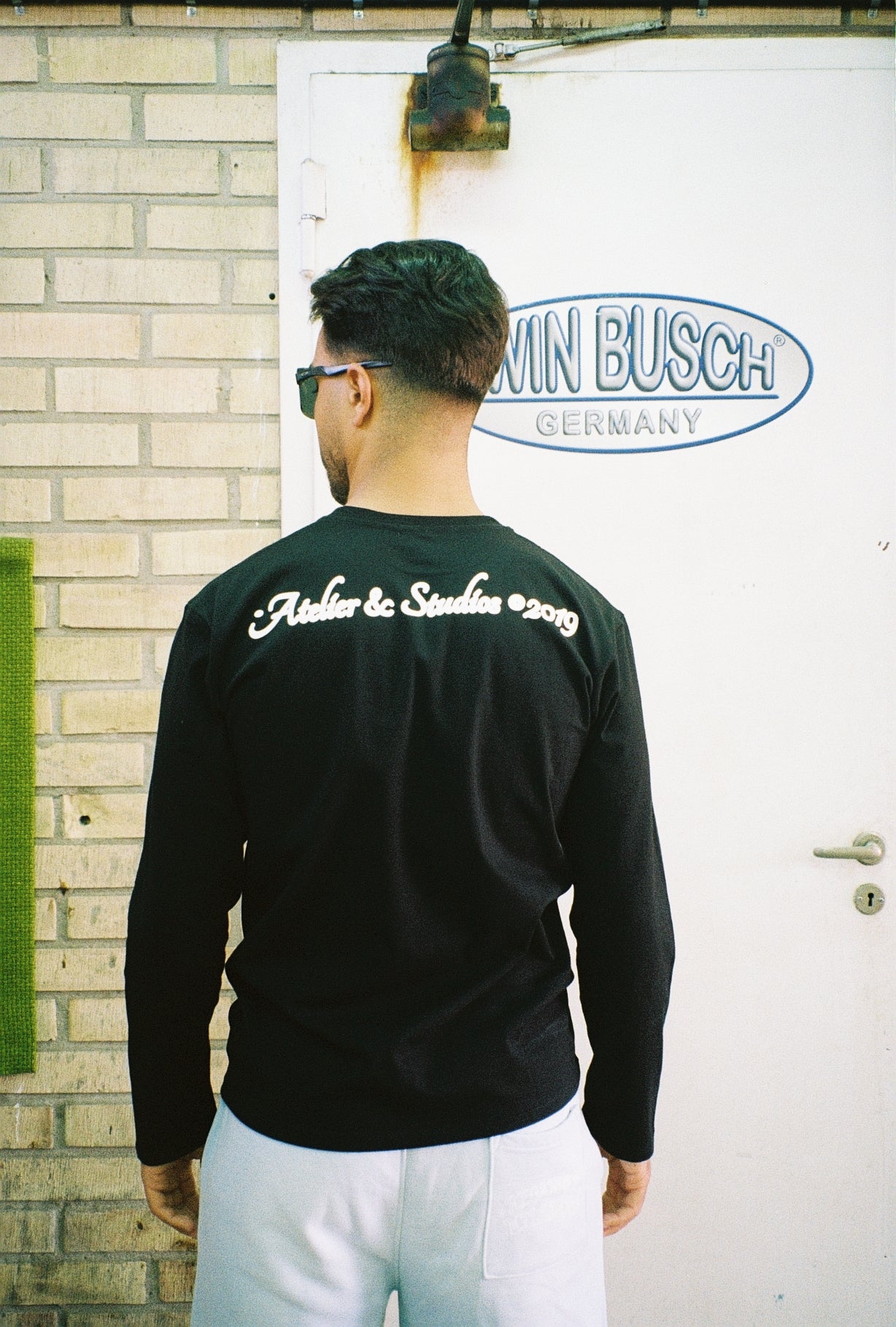 TRACKSTAR LONGSLEEVE - BLACK