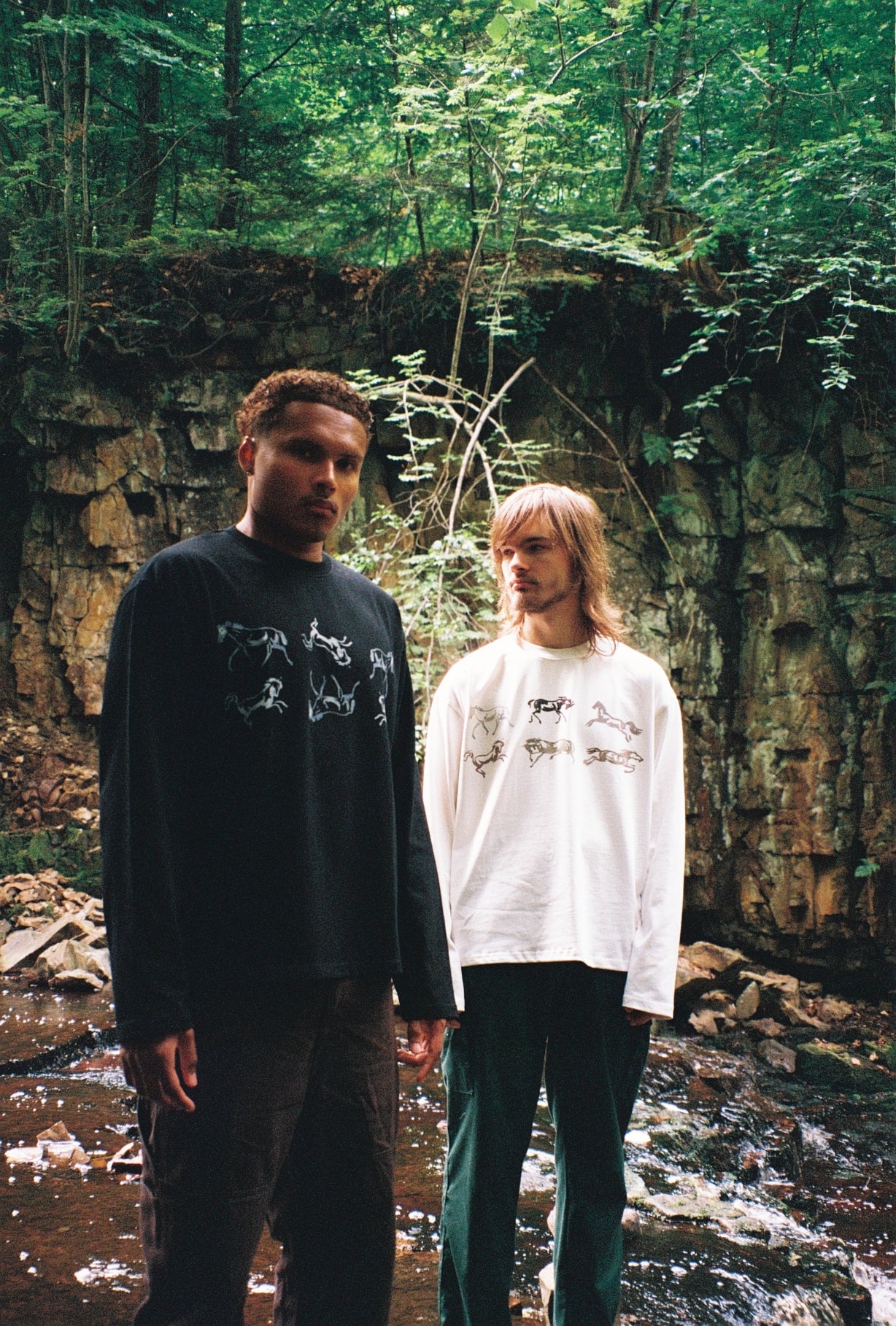 THE DERBY RACE LONGSLEEVE - BLACK