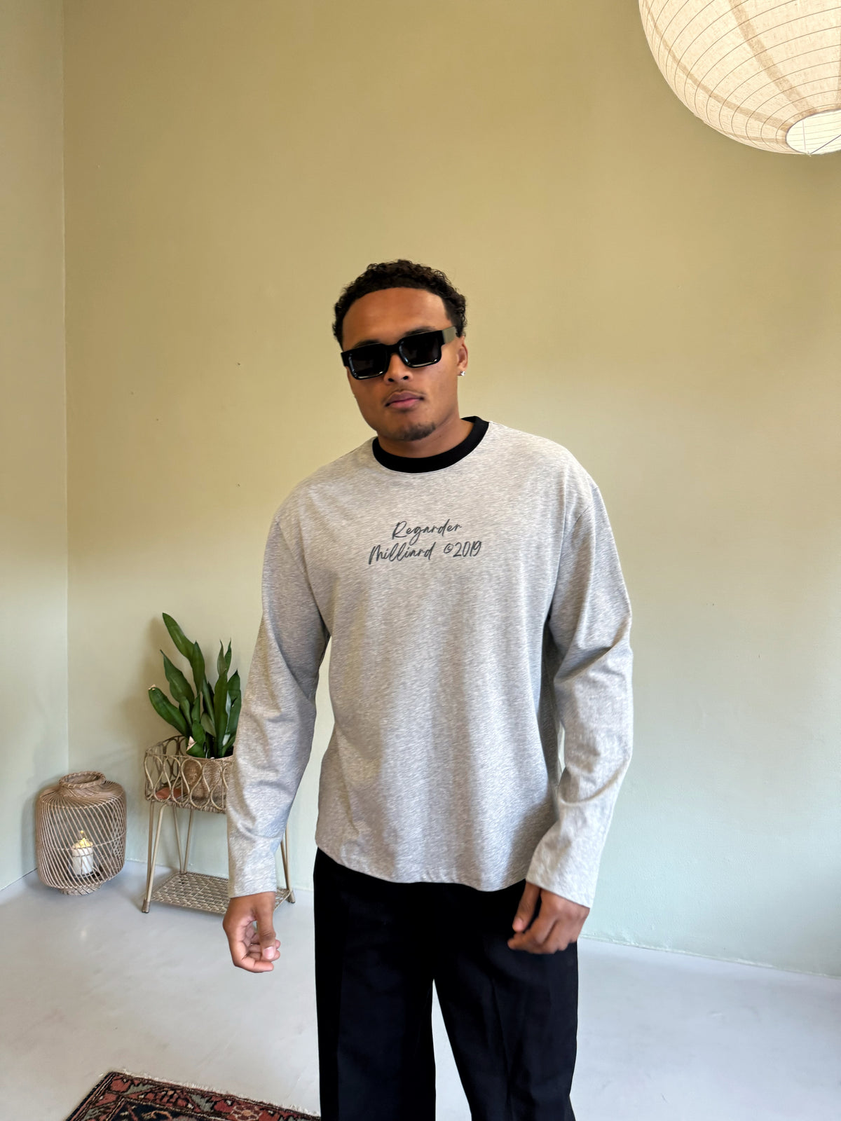 ARCHIVE 19 LONGSLEEVE - GREY