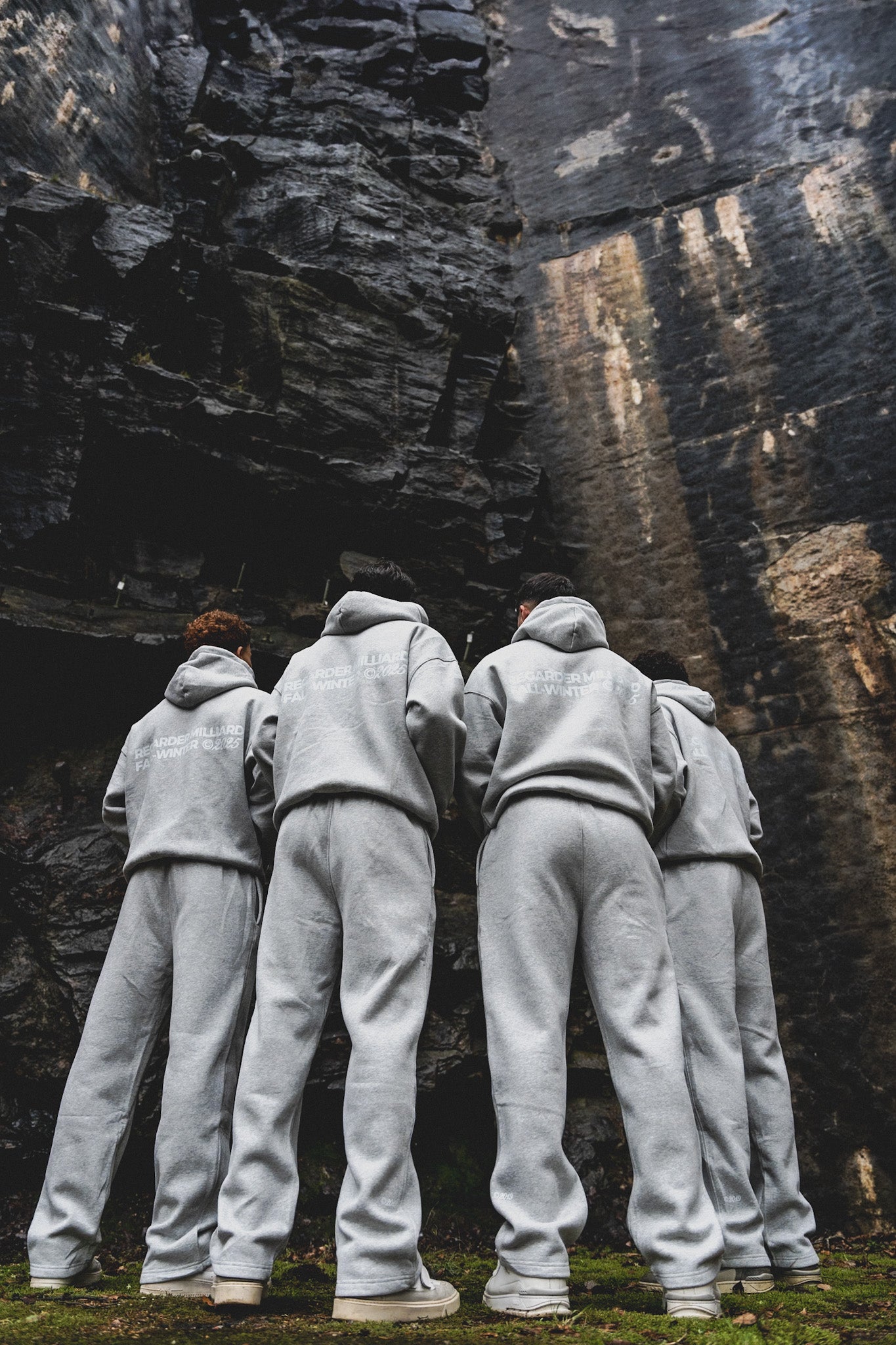 EVERYDAY JOGGERS - GREY